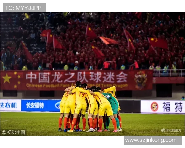 重庆足球队在世界锦标赛中的团队协作表现分析与点评